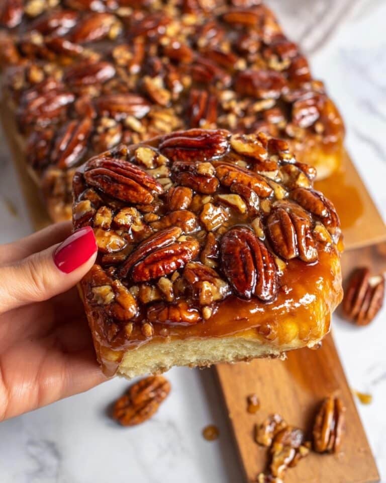 The Best Sticky Pecan Cinnamon Buns Recipe