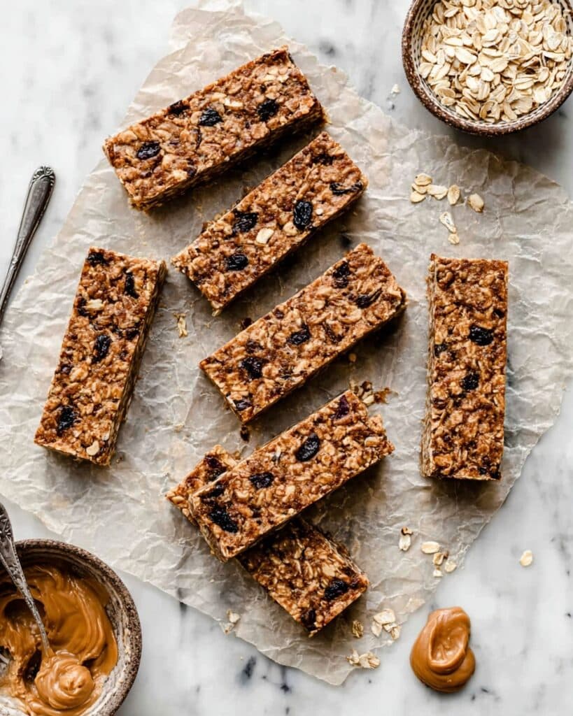 Healthy Protein Bars with Oats, Nut Butter, and Flaxseed Recipe