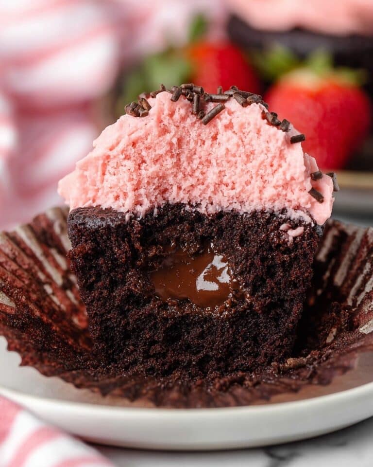 Chocolate Strawberry Cupcakes Recipe
